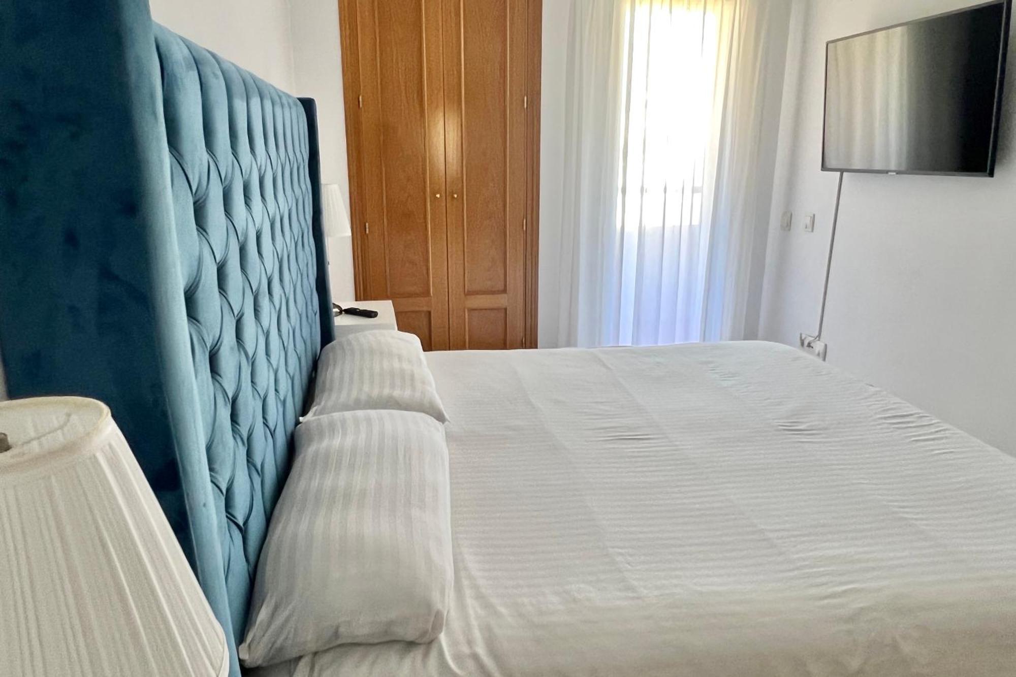Marbella - Alicate Beachfront Apartment-9 Bagian luar foto
