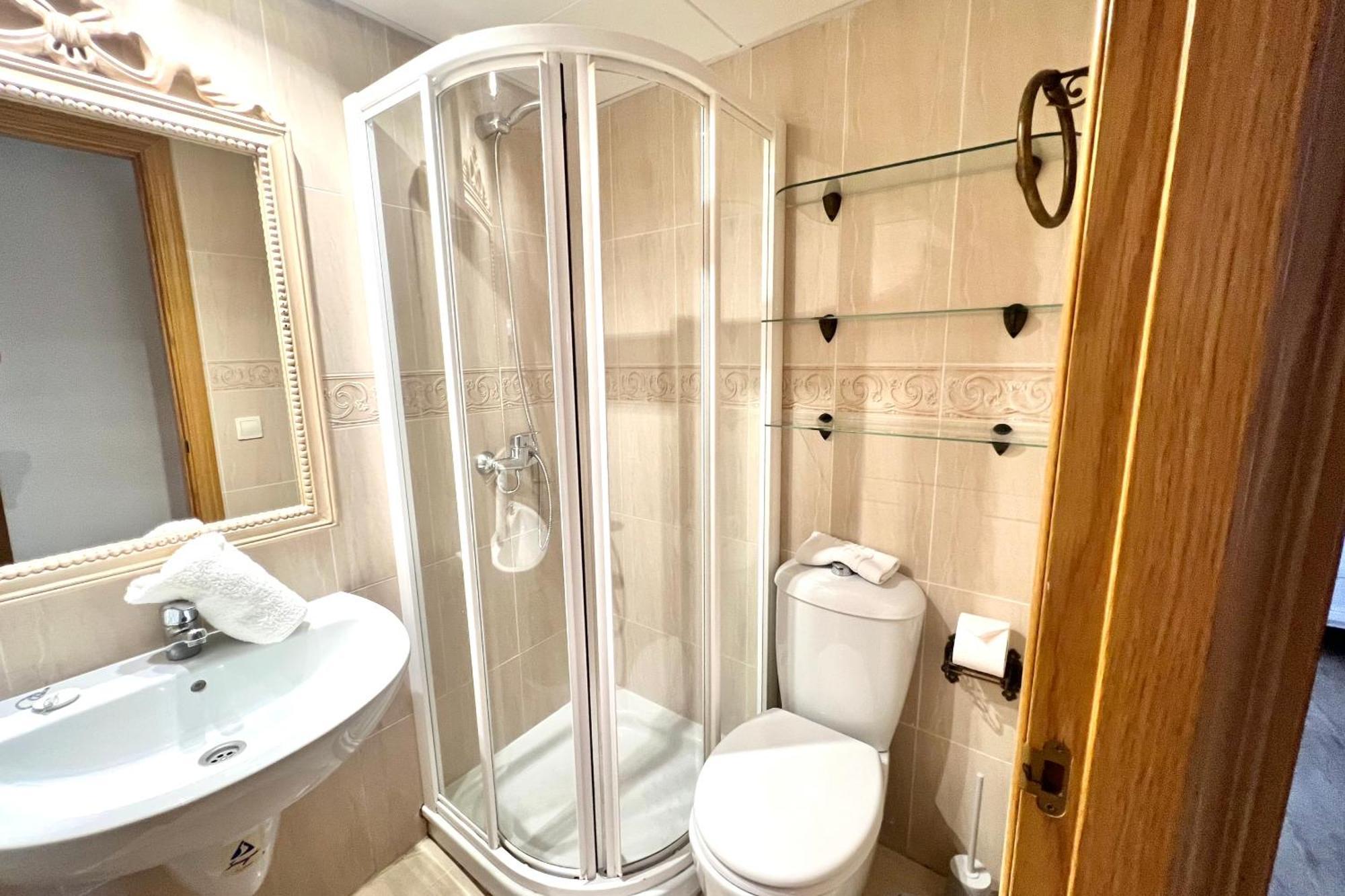 Marbella - Alicate Beachfront Apartment-9 Bagian luar foto