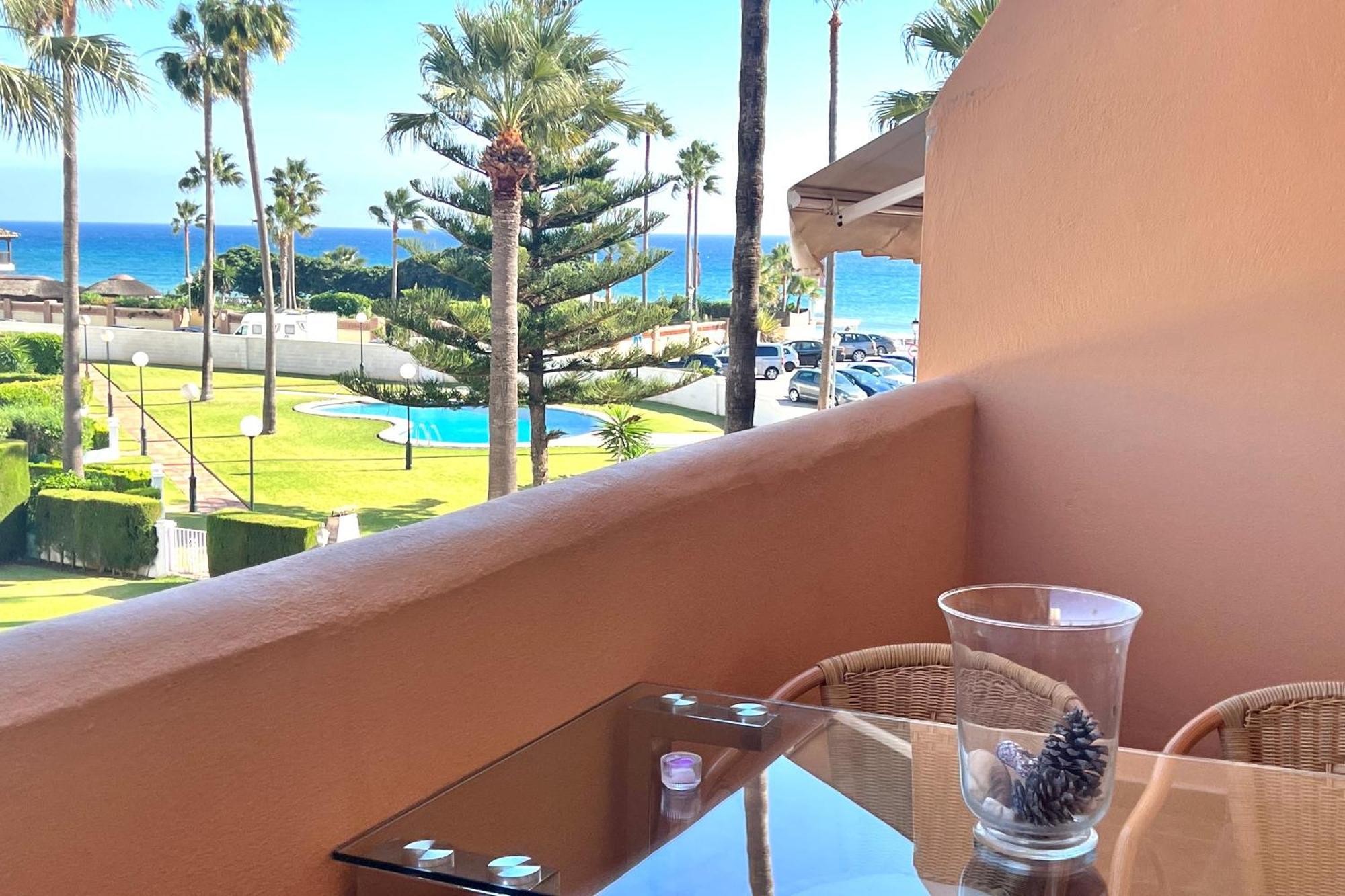 Marbella - Alicate Beachfront Apartment-9 Bagian luar foto